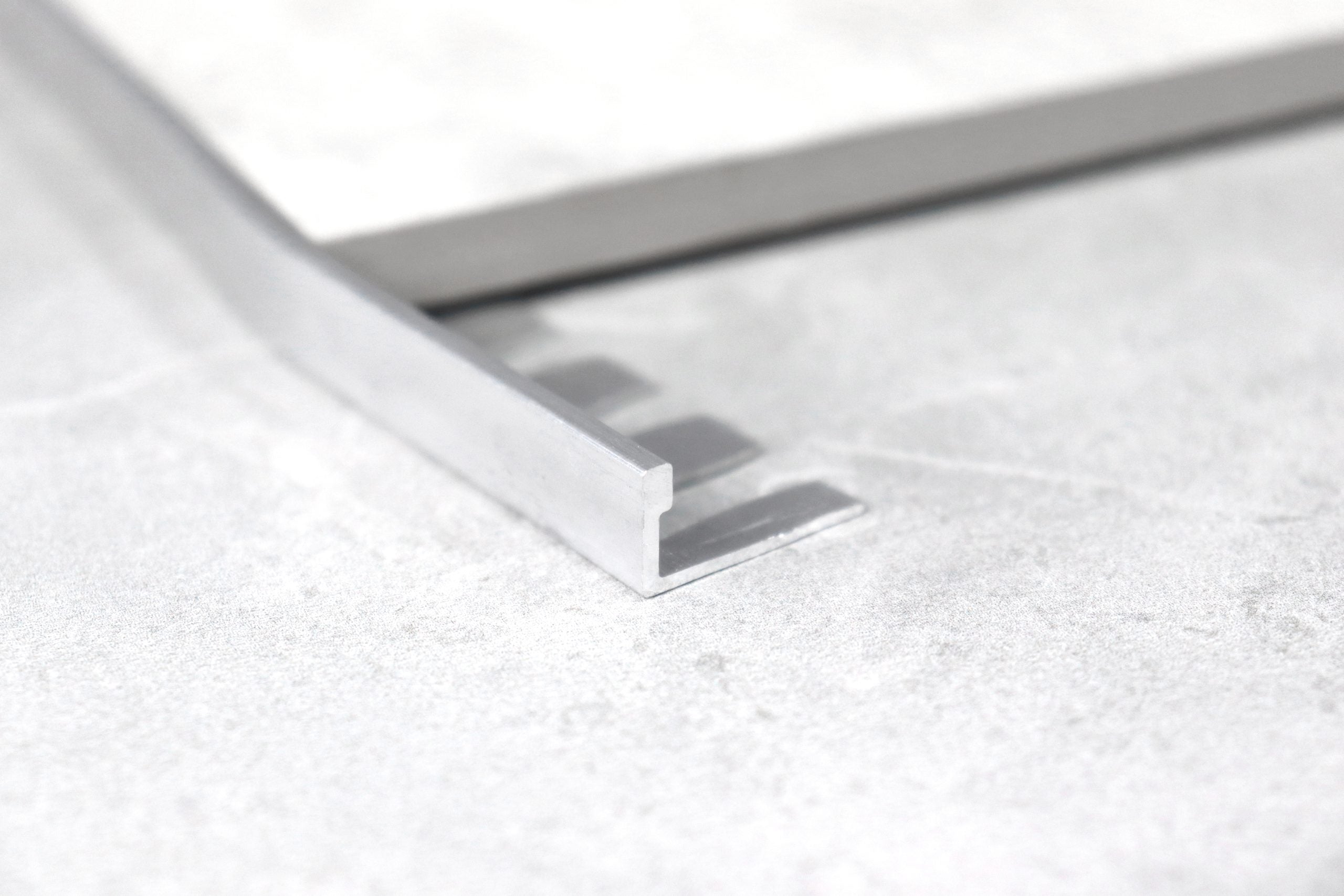 Aluminium Angle 10mm x 3m Notched