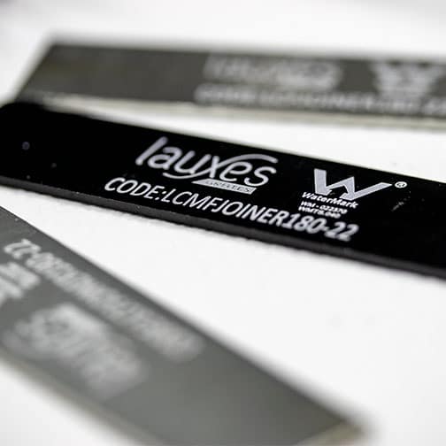 Grate joiners straight with Lauxes logo