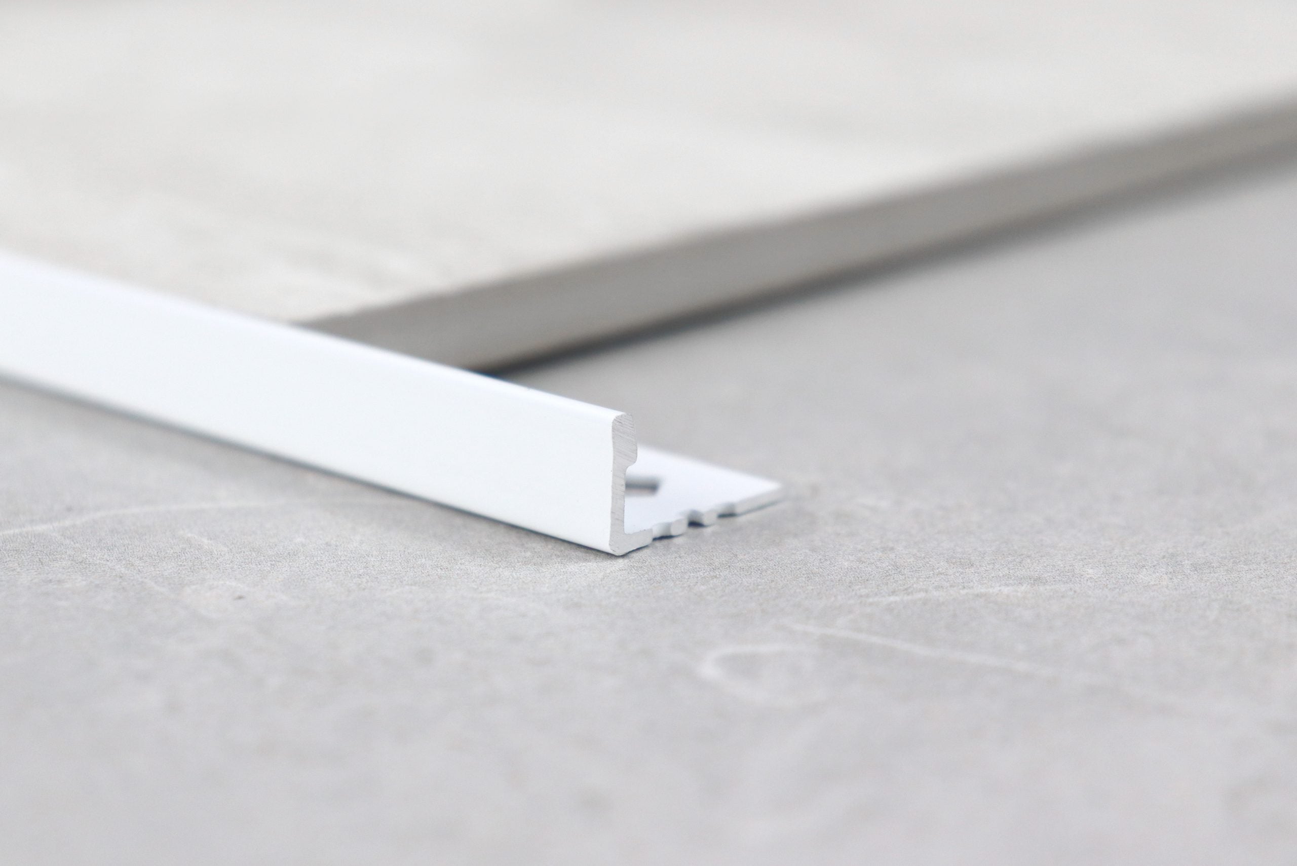 White BAT aluminium angle tile trims tiling supplies